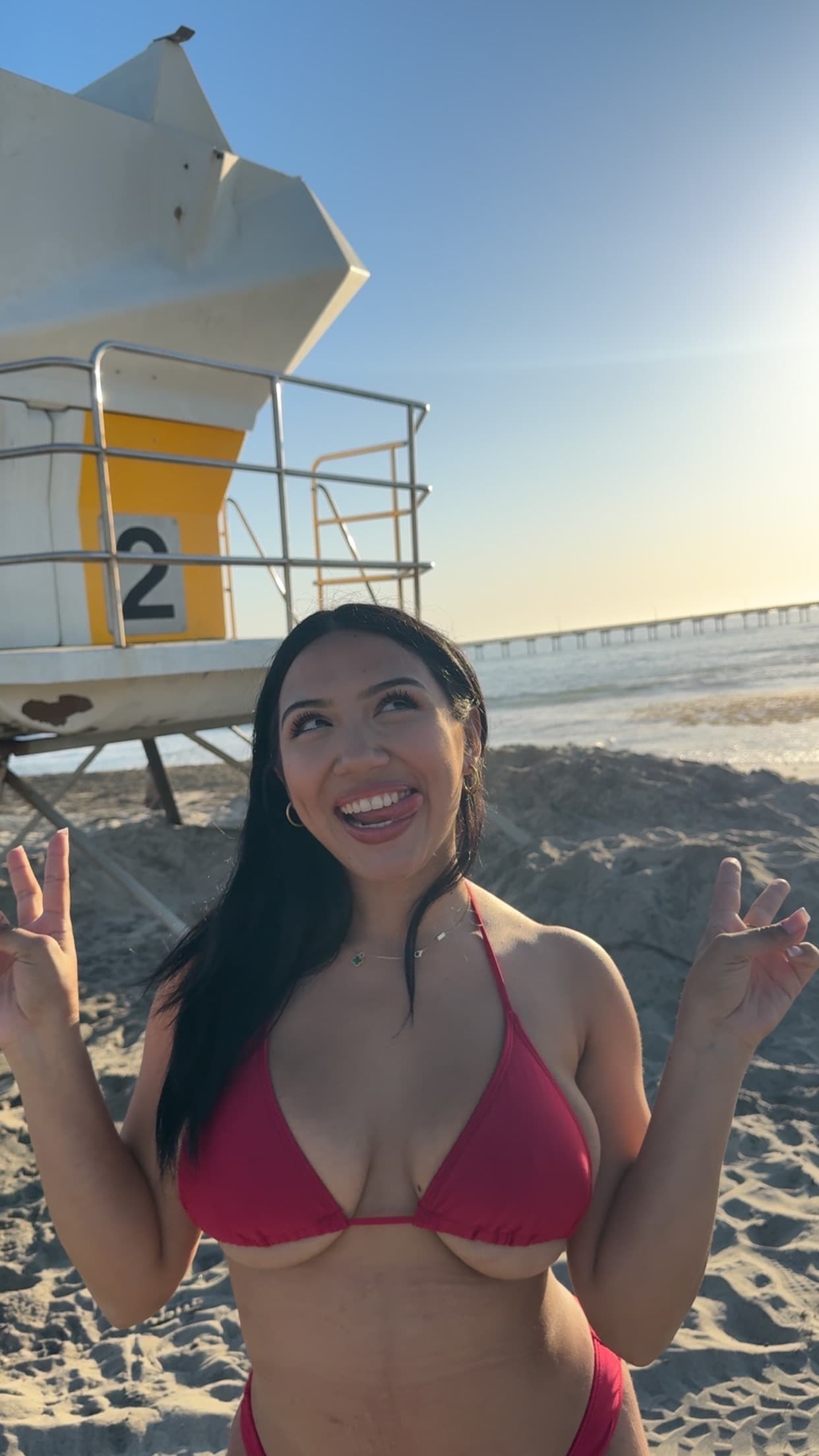 Ali Cruz gallery preview 2
