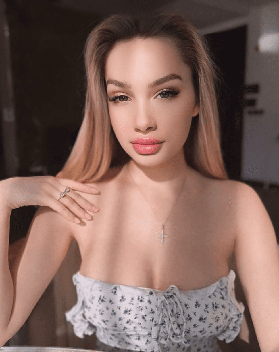 Ella gallery preview 7